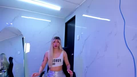 lilith cooper20 online show from 09/09/25, 10:20