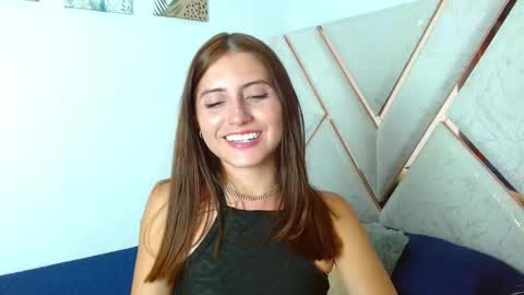 lili online show from 09/16/25, 01:50