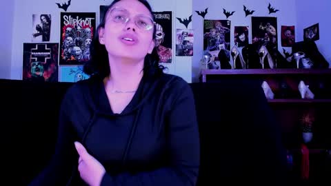 Snapshot of lilith_deveraux_ chatting on 06/06/26, 05:28 MISTRESS LILITH online show from 06/06/26, 05:28