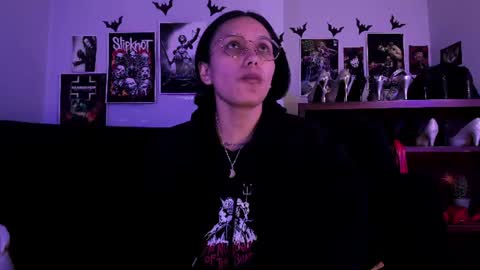 Snapshot of lilith_deveraux_ chatting on 06/30/26, 04:46 MISTRESS LILITH online show from 06/30/26, 04:46