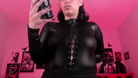 Snapshot of lilith_deveraux_ chatting on 07/17/26, 02:56 MISTRESS LILITH online show from 07/17/26, 02:56