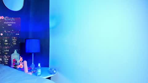 Lili  online show from 02/07/25, 08:53