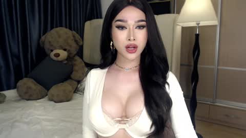 Snapshot of lilith_mazikeen69 chatting on 12/20/24, 09:00 QUEEN LILITH BORBON online show from 12/20/24, 09:00