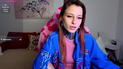 Snapshot of lilith_poison chatting on 09/10/25, 05:35 lilith_poison online show from 09/10/25, 05:35