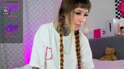 lilith_poison online show from 01/14/26, 06:13