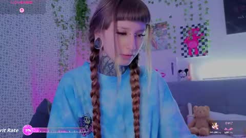 lilith_poison online show from 07/18/26, 09:07