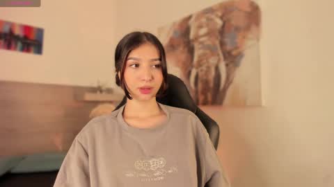 lilith_sage_ online show from 02/05/25, 11:55