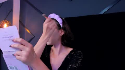 lilith_selene online show from 05/17/26, 04:32