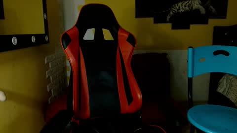 Lilith online show from 11/18/25, 08:35