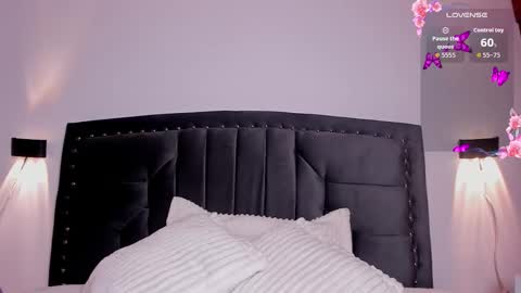 lilith_thompson online show from 11/11/25, 04:34