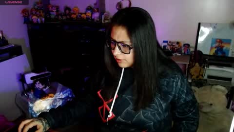 Snapshot of lilith_tyler chatting on 11/04/25, 06:12 lilith_tyler online show from 11/04/25, 06:12