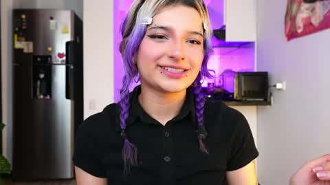 LILITH 200 LIKES   Thursday Clown Costume M online show from 04/09/26, 05:40