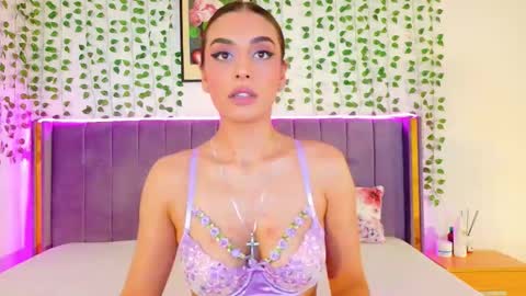 Lily online show from 01/13/26, 10:09