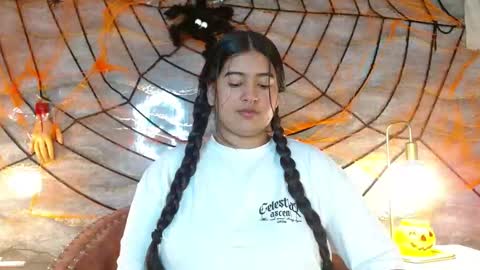 lilithcb_ online show from 10/22/25, 09:03