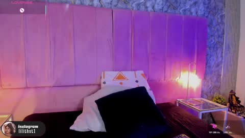 lilithcb_ online show from 02/09/26, 08:24