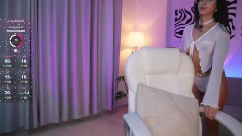 Lili  online show from 03/09/25, 09:57