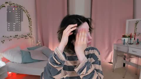 Snapshot of lilithlunna chatting on 02/04/25, 07:44 Lilith online show from 02/04/25, 07:44