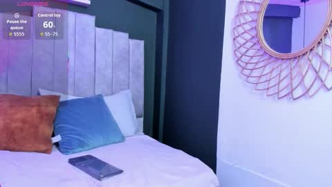 Lili  online show from 01/08/26, 07:16