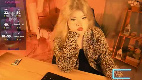 LilithNelson online show from 09/11/25, 06:52