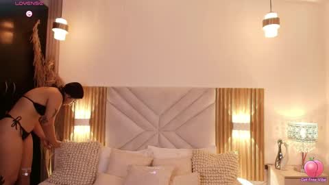 lilithnyx_x online show from 04/14/26, 12:05