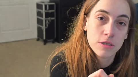 Snapshot of lilithoftrees chatting on 12/27/24, 10:59 L online show from 12/27/24, 10:59