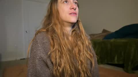 Snapshot of lilithoftrees chatting on 01/26/25, 11:06 L online show from 01/26/25, 11:06