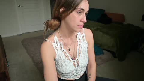 Snapshot of lilithoftrees chatting on 02/08/25, 11:34 L online show from 02/08/25, 11:34