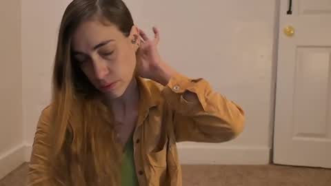 Snapshot of lilithoftrees chatting on 03/04/25, 01:28 L online show from 03/04/25, 01:28