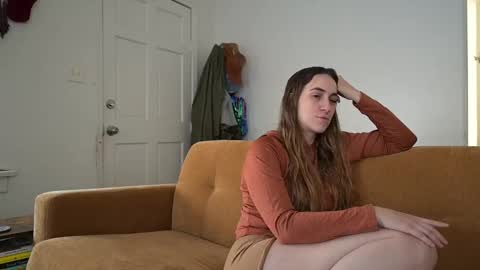 L online show from 12/13/25, 08:04