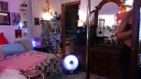 Lilithohfish online show from 01/17/26, 10:13