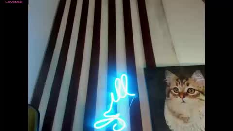 Snapshot of lilithsabeth chatting on 09/19/25, 09:04 lilithsabeth online show from 09/19/25, 09:04