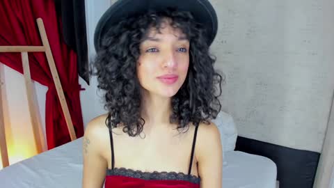 jessi 3 online show from 01/27/25, 07:03