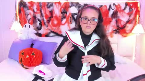 Snapshot of lilithvalmare chatting on 10/12/25, 03:16 Lilith online show from 10/12/25, 03:16