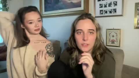 lilldaddysgirl online show from 01/13/26, 06:02