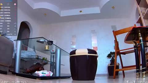 lillemax online show from 02/27/25, 12:02
