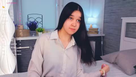 Celina Lillie online show from 03/18/26, 10:40