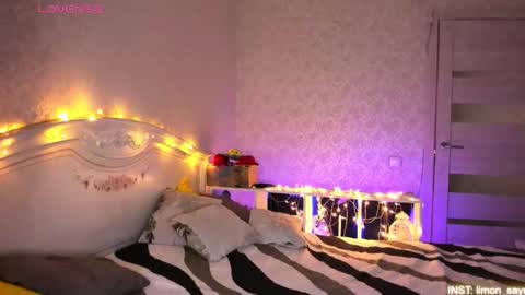 LilliMoore online show from 02/07/26, 10:57