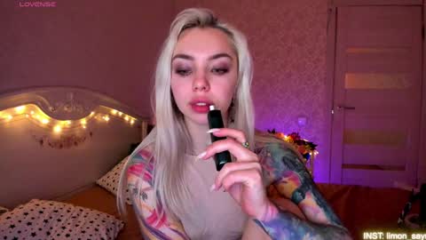 LilliMoore online show from 04/29/26, 12:48