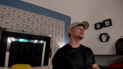 Lillith and Mike online show from 03/04/25, 02:21