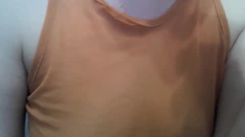 Lilu online show from 10/04/25, 10:19