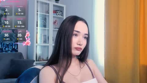 Snapshot of lillllos chatting on 11/21/25, 05:17 Lillllos online show from 11/21/25, 05:17