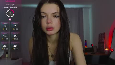 Lilia online show from 05/25/26, 04:51