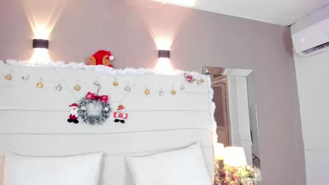 Lizeth follow me in my igimlilycute 3 online show from 12/24/24, 07:49