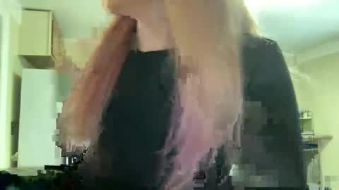 Snapshot of lilly_adams88 chatting on 07/08/26, 10:14 lilly_adams88 online show from 07/08/26, 10:14