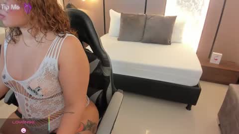 L I L L Y online show from 11/03/25, 12:28