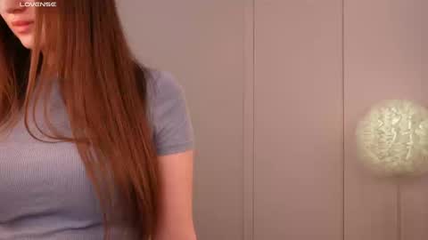 Lilly Colins online show from 01/26/25, 02:52