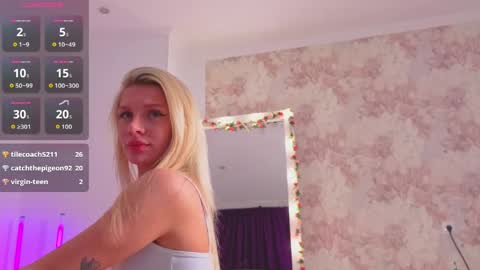 lilly_lux online show from 04/18/26, 07:07