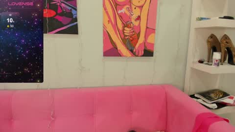 Lily online show from 12/06/24, 05:31