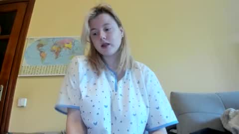 Snapshot of lillydepp chatting on 10/23/25, 10:14 Lilly Depp online show from 10/23/25, 10:14