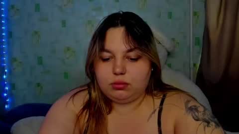Snapshot of lillyhaigh chatting on 06/17/26, 11:56 lillyhaigh online show from 06/17/26, 11:56